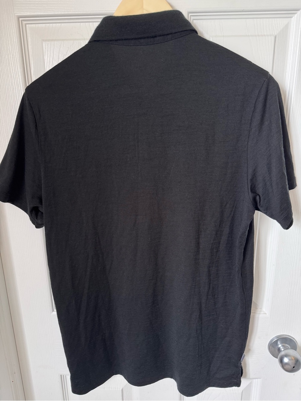 Mens Icebreaker Tech Lite Polo Shirt Size Medium Black Like New Golf Polo - Picture 3 of 14